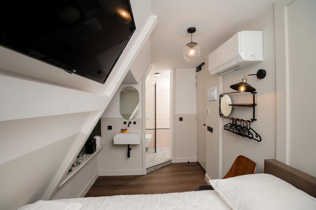 Budget Single Room