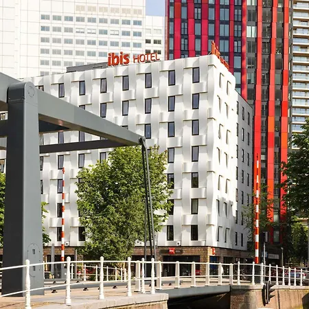 Ibis Rotterdam City Centre-3